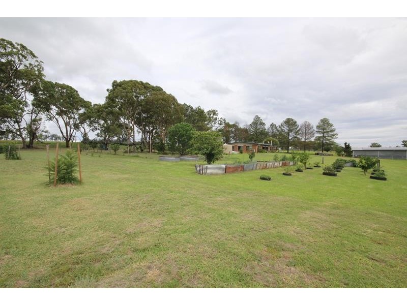 316 Amiens Road, Stanthorpe QLD 4380