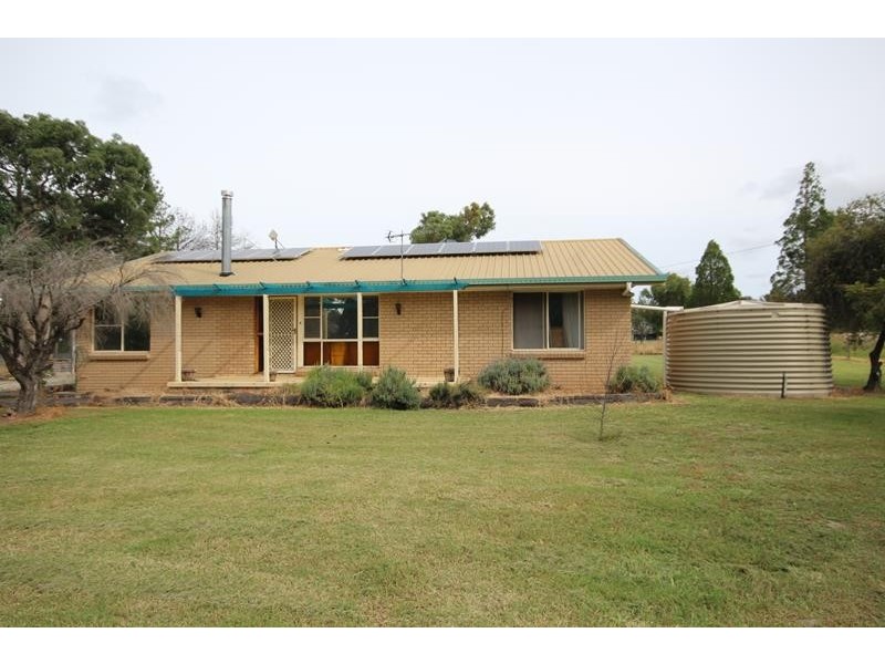 35 Hale Haven Drive, Stanthorpe QLD 4380