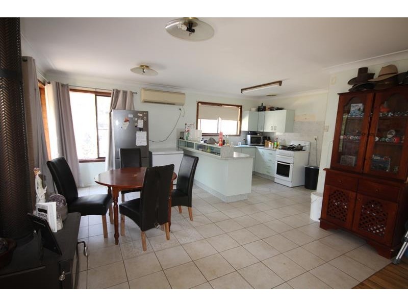 35 Hale Haven Drive, Stanthorpe QLD 4380