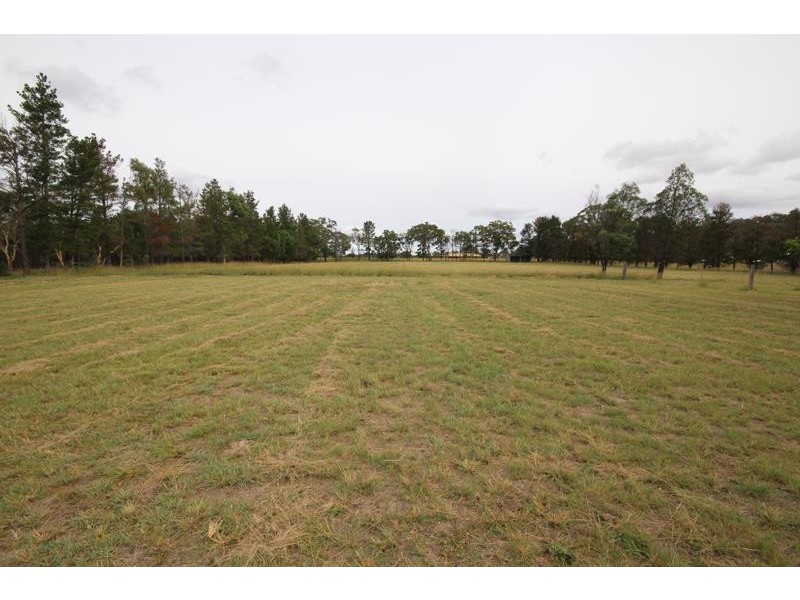 35 Hale Haven Drive, Stanthorpe QLD 4380