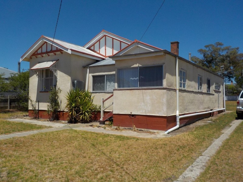 48 Archibald street, Stanthorpe QLD 4380