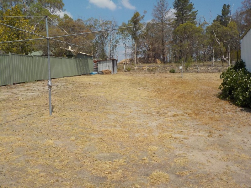 11 Pike Street, Stanthorpe QLD 4380