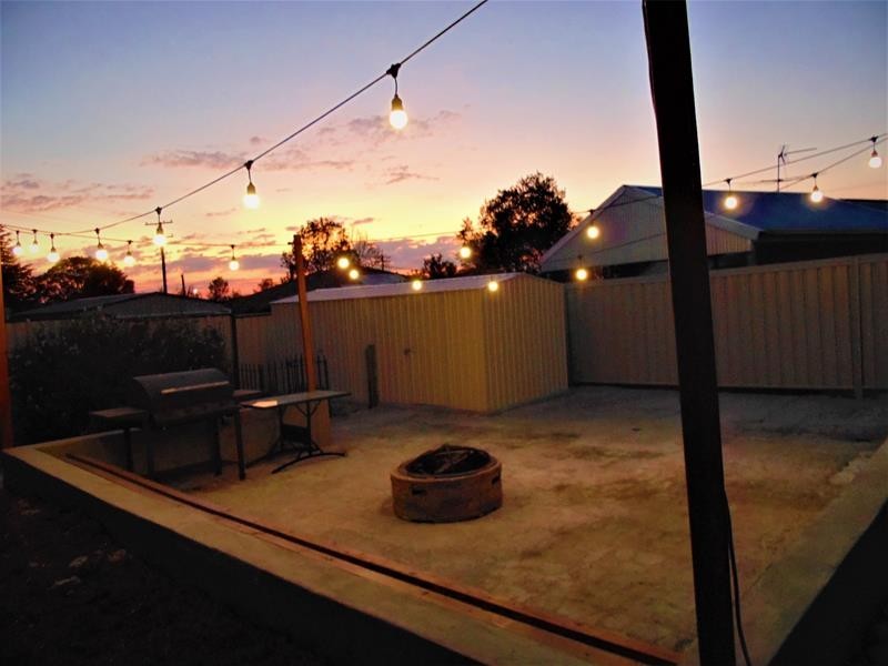 35 Pike Street, Stanthorpe QLD 4380