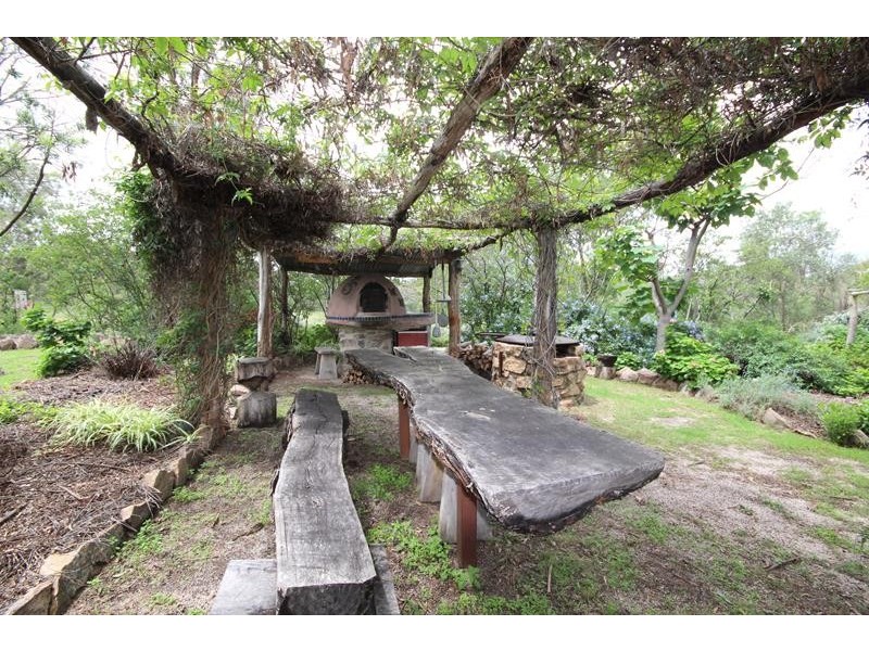 1587 Texas Road, Greenlands QLD 4380