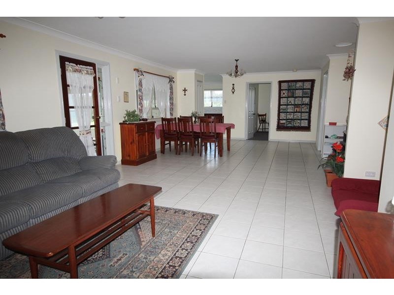 28 Caslick Lane, Broadwater QLD 4380