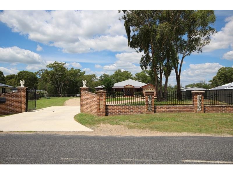 27 McKillop Lane, Stanthorpe QLD 4380