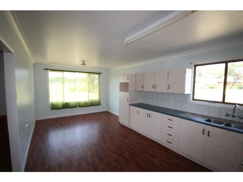 71a Wallace Court, Glen Aplin QLD 4381