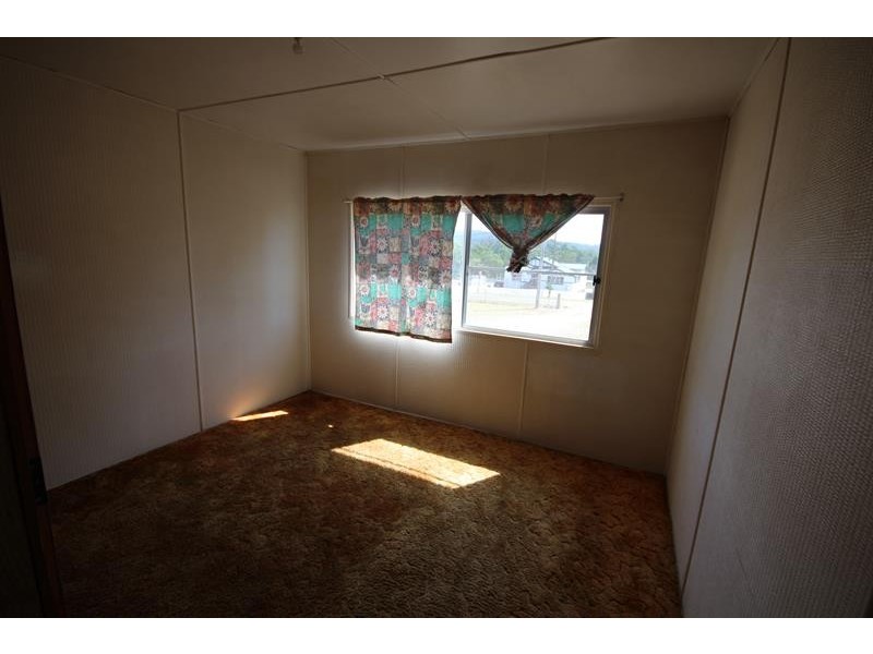 71a Wallace Court, Glen Aplin QLD 4381