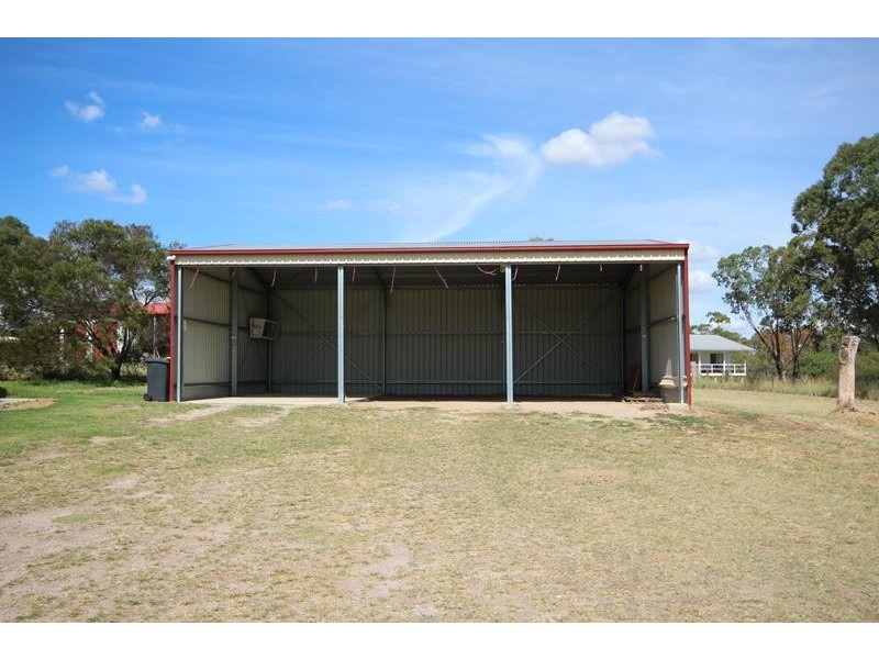 71a Wallace Court, Glen Aplin QLD 4381