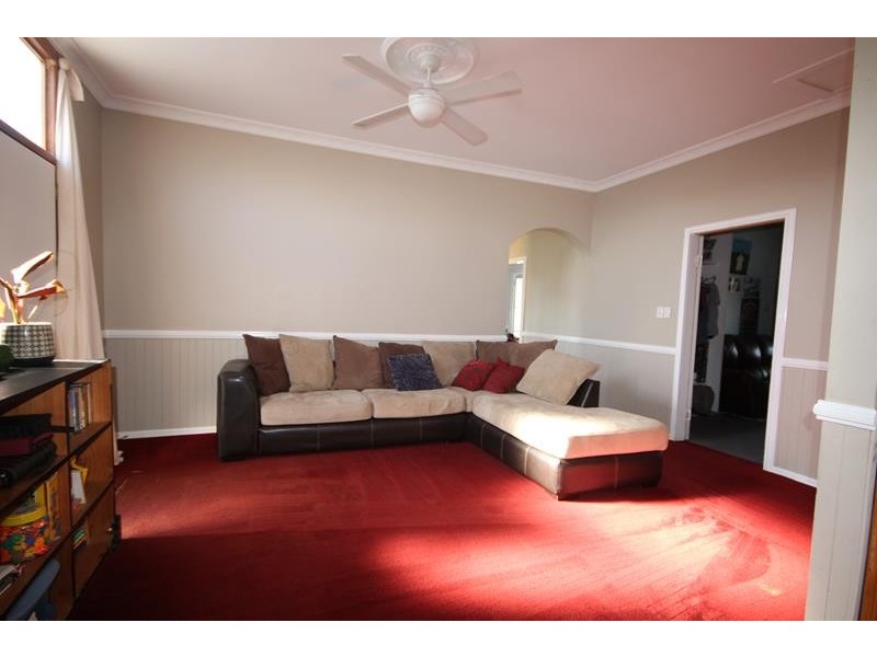 81 Folkestone Street, Stanthorpe QLD 4380