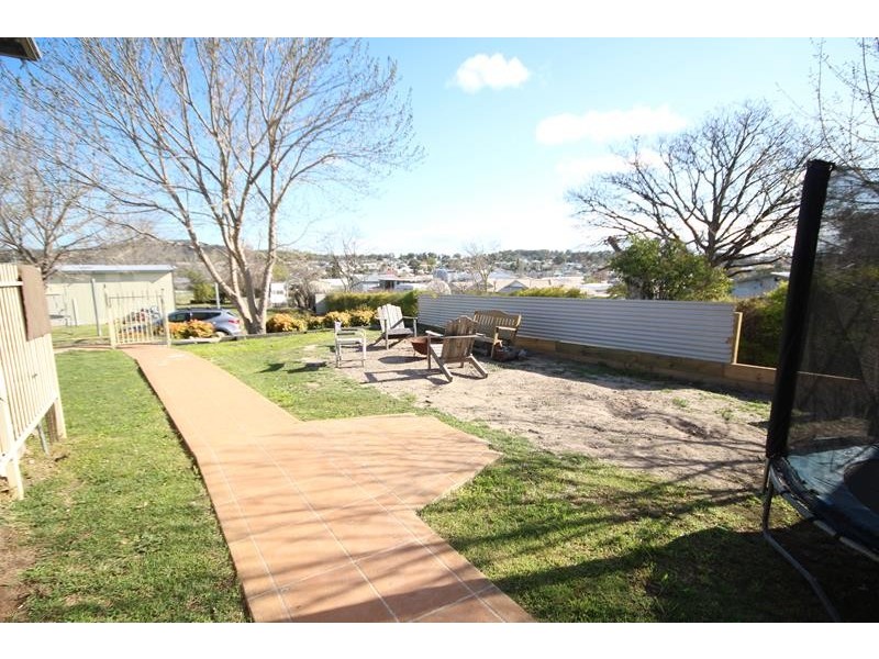 81 Folkestone Street, Stanthorpe QLD 4380