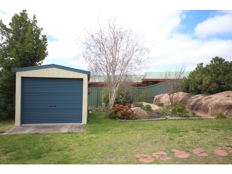 2 Hardy Street, Stanthorpe QLD 4380