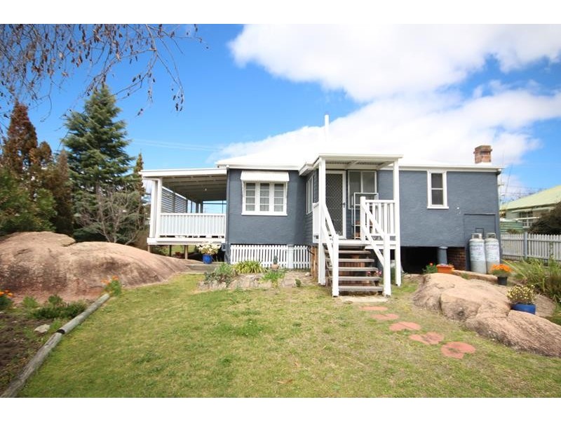 2 Hardy Street, Stanthorpe QLD 4380