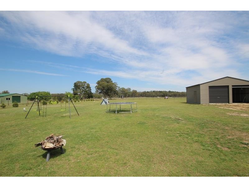 63 Reid Road, Severnlea QLD 4380