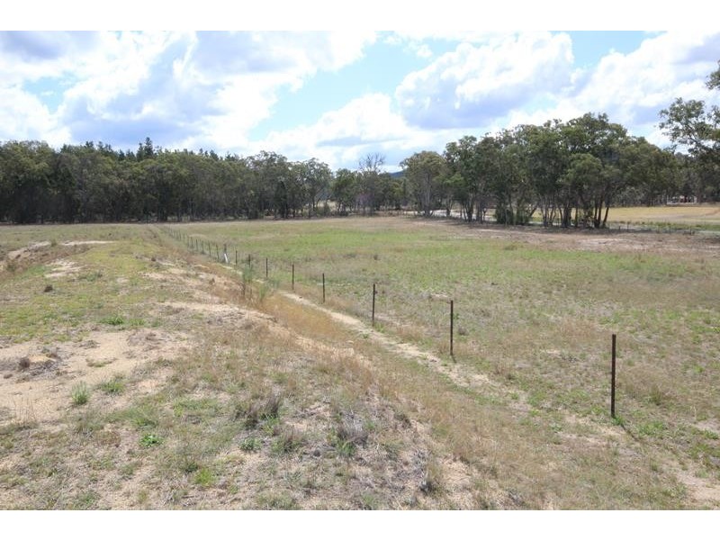 63 Reid Road, Severnlea QLD 4380