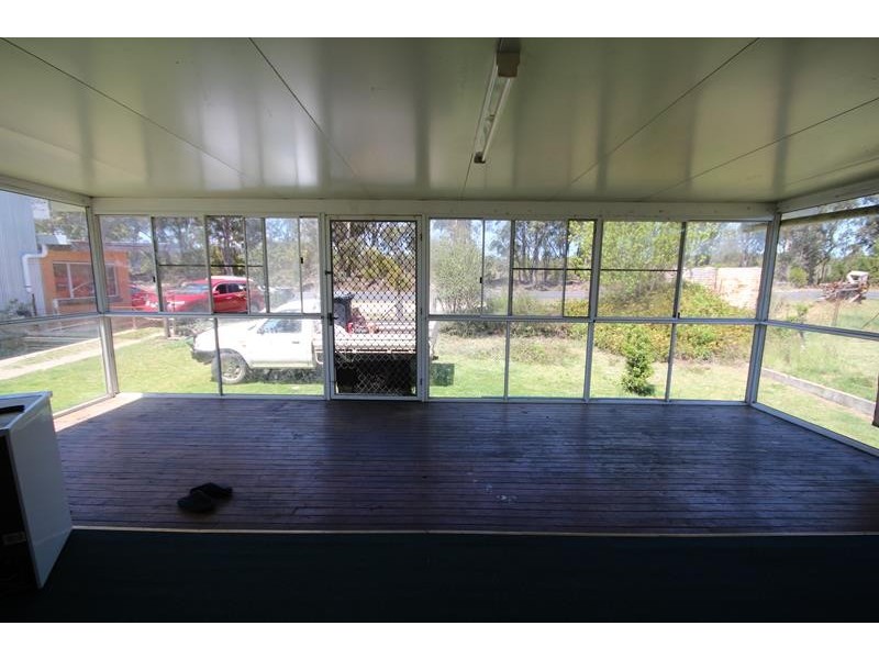 921 Granite Belt Drive, Dalveen QLD 4374