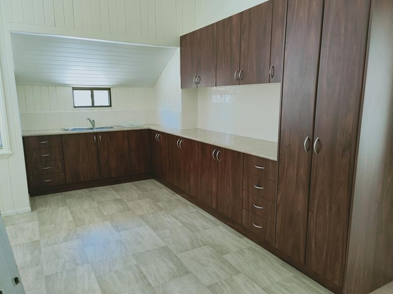 25354 New England Highway, Stanthorpe QLD 4380