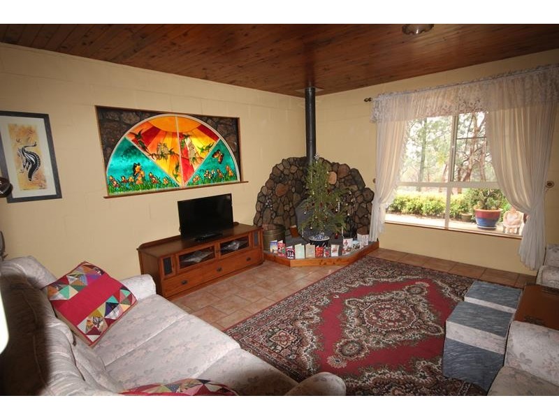 332 Townsend Road, Glen Aplin QLD 4381