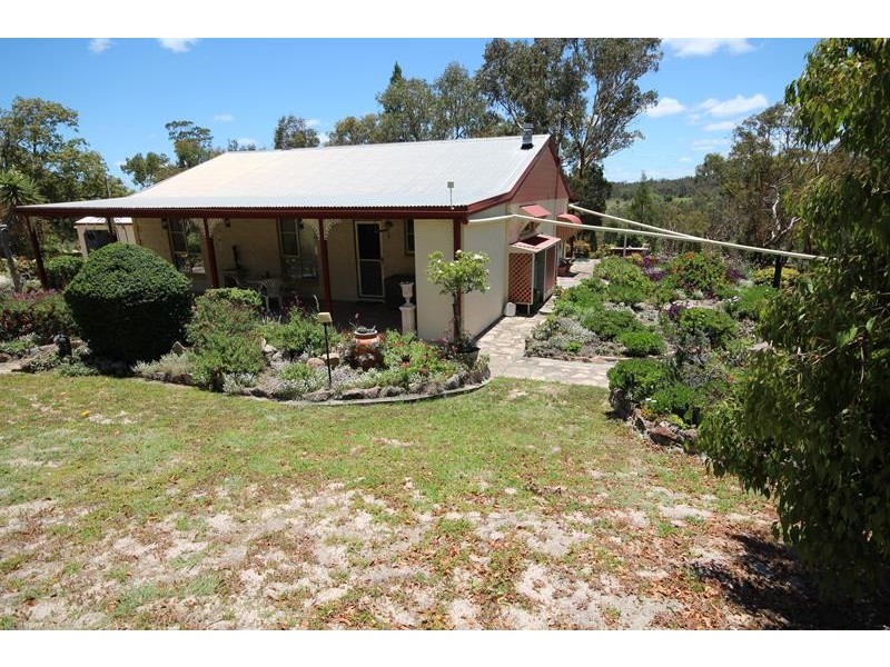 332 Townsend Road, Glen Aplin QLD 4381