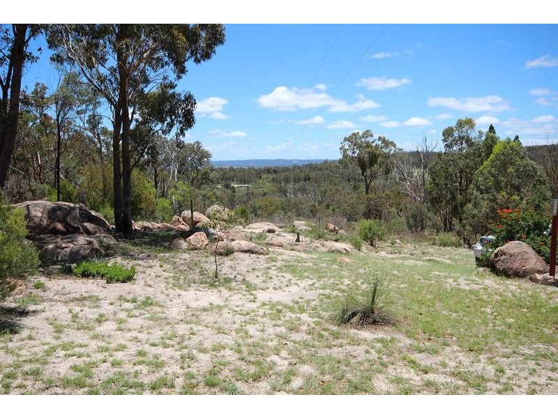 332 Townsend Road, Glen Aplin QLD 4381