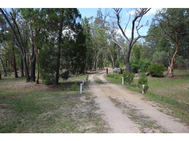 85 Whiskey Gully Road, Stanthorpe QLD 4380