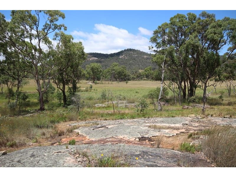 14 Carnell Road, Severnlea QLD 4380