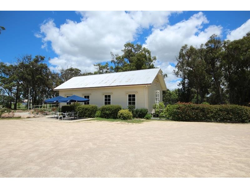 9 Watson Road, Thulimbah QLD 4376
