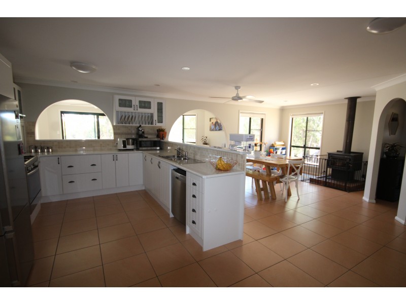72 Hale Haven Drive, Stanthorpe QLD 4380