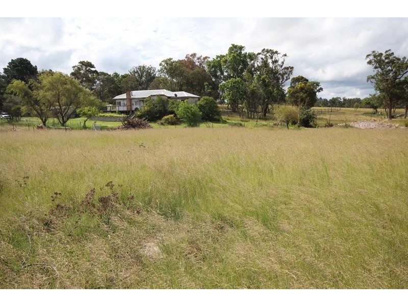 12 Deveney Lane, The Summit QLD 4377