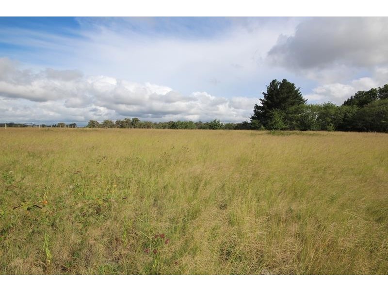 12 Deveney Lane, The Summit QLD 4377