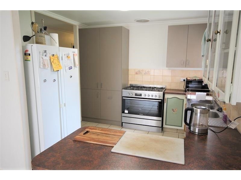 211 Granite Belt Drive, Thulimbah QLD 4376