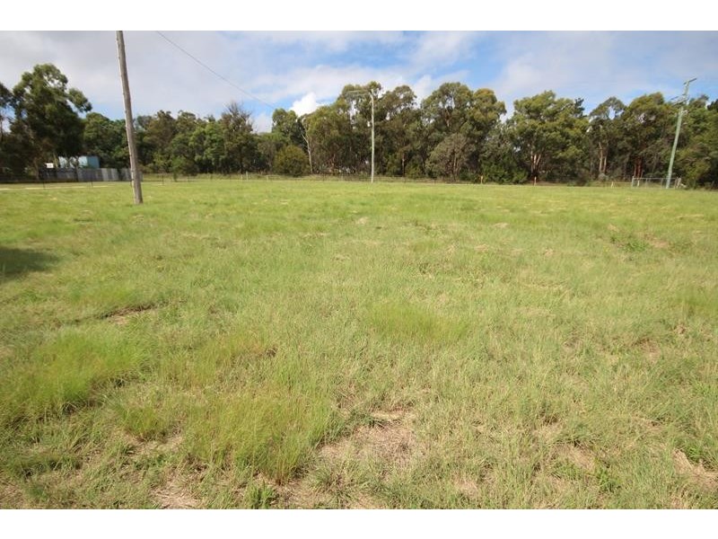 211 Granite Belt Drive, Thulimbah QLD 4376