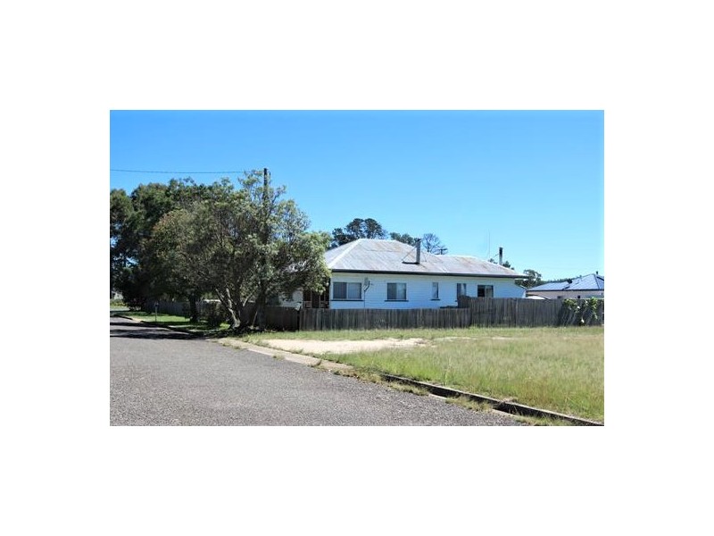 18 Ann Street, Applethorpe QLD 4378