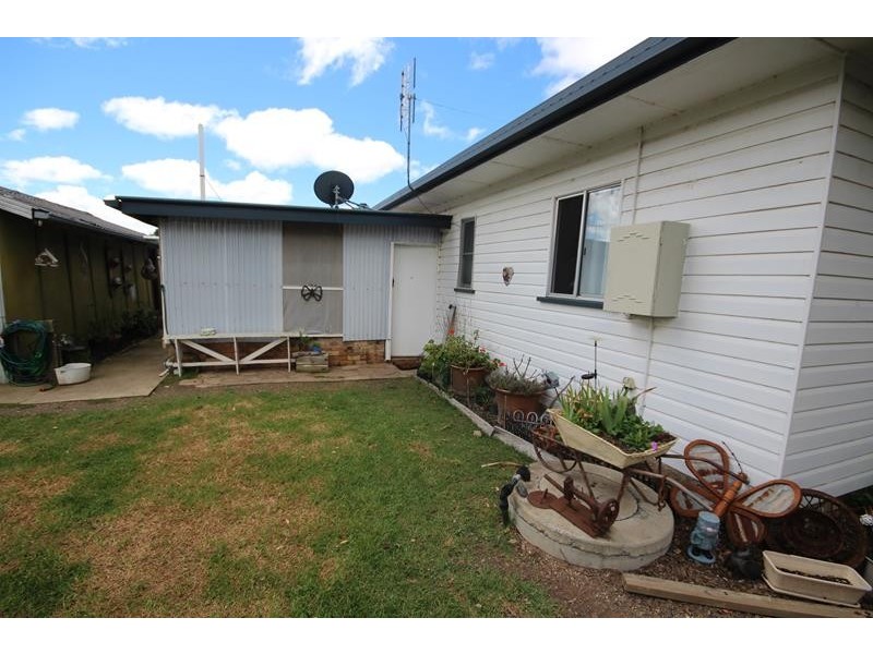 18 Ann Street, Applethorpe QLD 4378