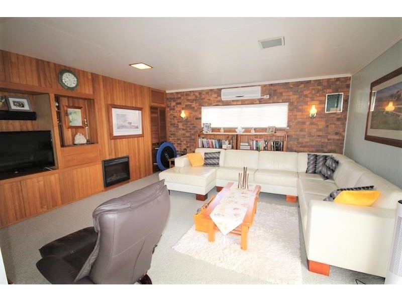 63 Bridge Street, Stanthorpe QLD 4380