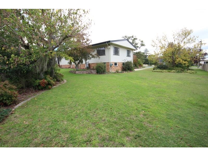 63 Bridge Street, Stanthorpe QLD 4380