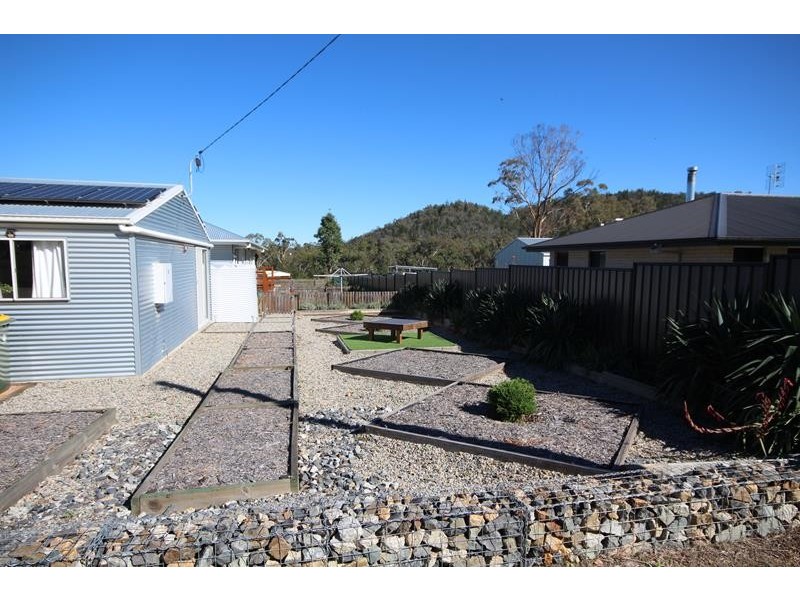 37 Walters Road, Glen Aplin QLD 4381