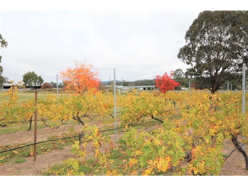 26925 New England Highway, Severnlea QLD 4380