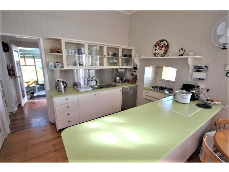 38 Denham Street, Stanthorpe QLD 4380