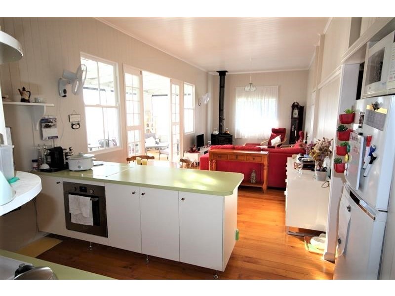38 Denham Street, Stanthorpe QLD 4380