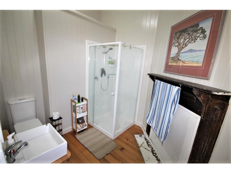 38 Denham Street, Stanthorpe QLD 4380