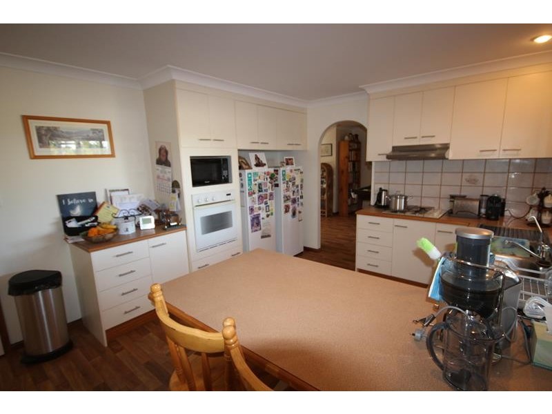 553 Donnelly’s Castle Road, Pozieres QLD 4352