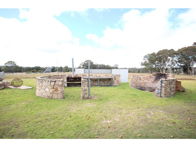 145 Kelly Road, Applethorpe QLD 4378