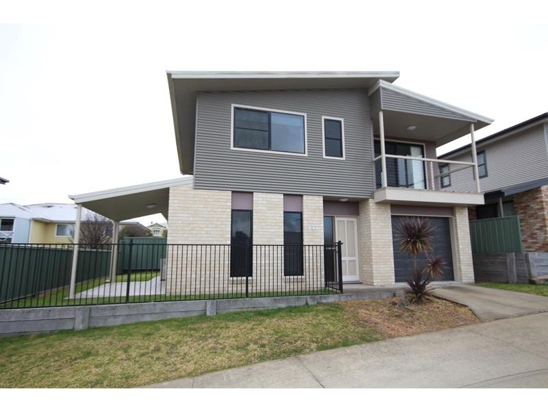 22/21 Wolfram, Stanthorpe QLD 4380