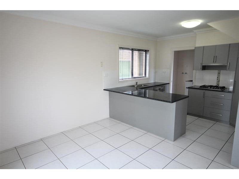 22/21 Wolfram, Stanthorpe QLD 4380