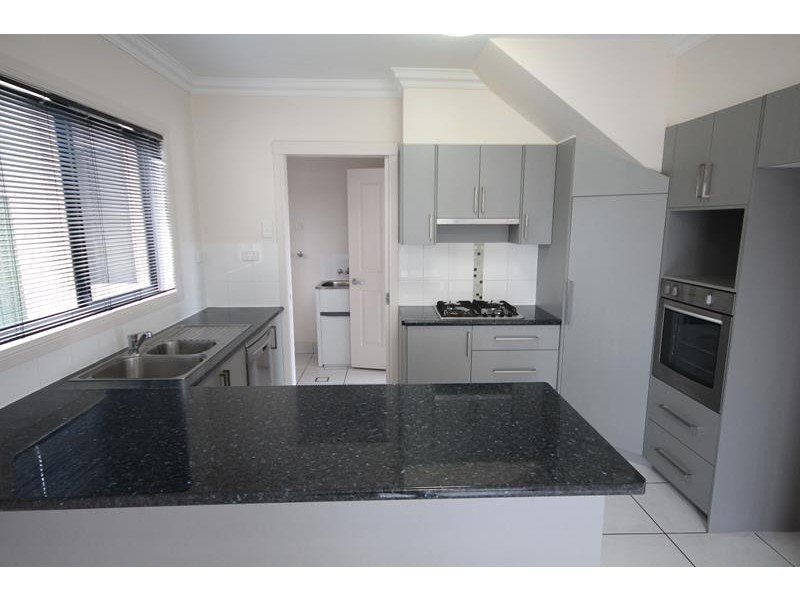 22/21 Wolfram, Stanthorpe QLD 4380