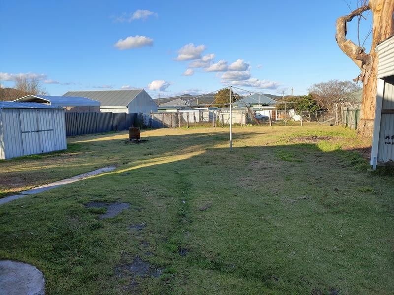 13 Lane Street, Stanthorpe QLD 4380