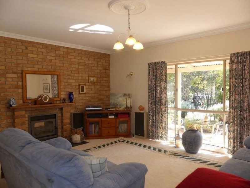 645 Amiens Road, Stanthorpe QLD 4380