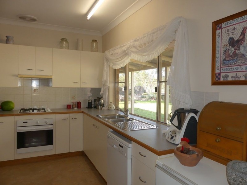 645 Amiens Road, Stanthorpe QLD 4380