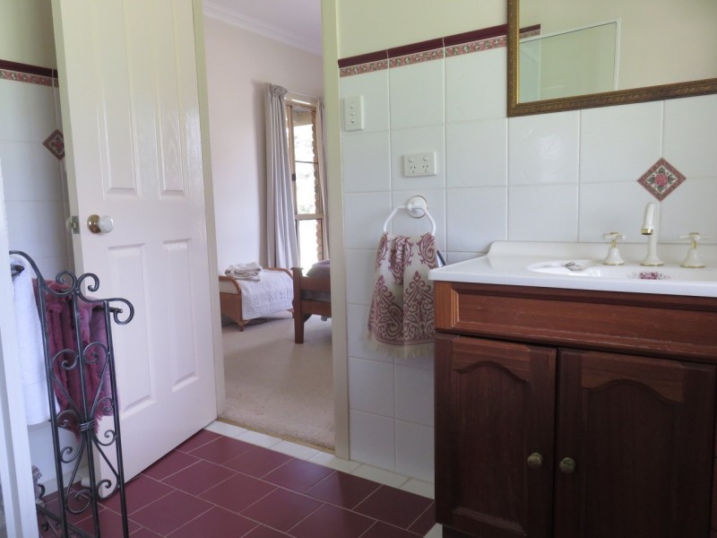 645 Amiens Road, Stanthorpe QLD 4380